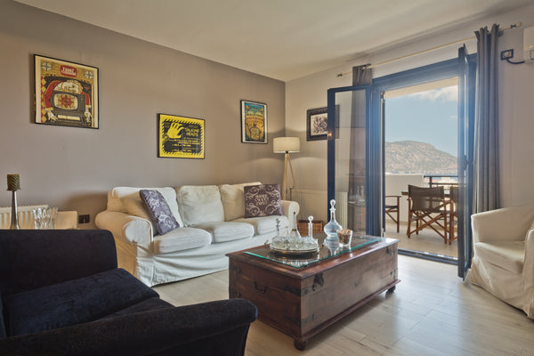 The appartment is located in the center in a quiet area with beautiful sea view   Yiannis appartment Entire rental unit vacation rental 12880994