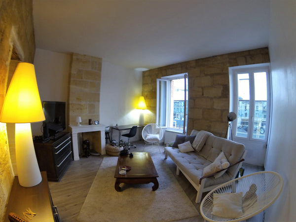 Appartement typique bordelais en pierre de Garonne situé au plein cœur de Bordea Bordeaux, France Appartement cosy  - Gambetta (Bordeaux centre -T2) Entire rental unit vacation rental 19252936