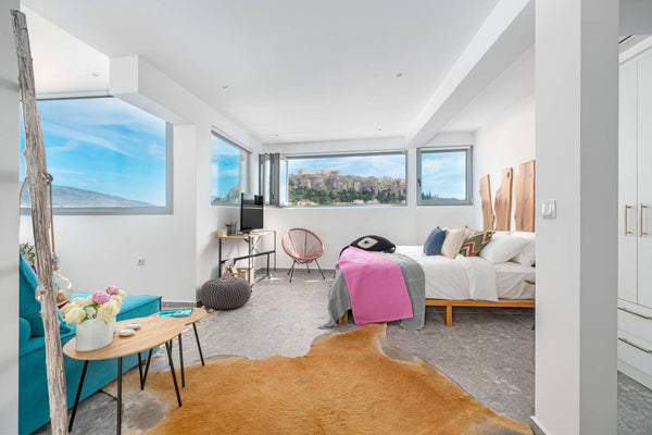 Located in the neighborhood of the Gods on Ermou Street, this Penthouse Loft is  GR Aphrodite (Penthouse w/Acropolis View & Terrace) Entire condo vacation rental 563532141933530618