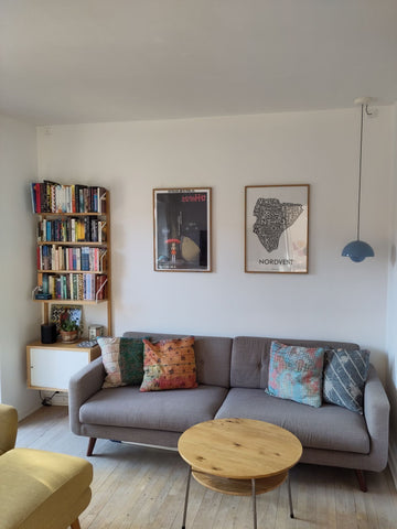 Lys og rummelig lejlighed.  Stor altan med udsigt over gården og masser af sol s  Skøn lejlighed med stor altan og lækker gårdhave Entire condo vacation rental 706104491464541017