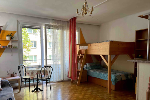 Cozy studio  Apartment 40 m²., with a balcony., close to the main sights of Vien Vienna, Austria Cozy Apartment 40 m²  with Balcony in Vienna Entire rental unit vacation rental 30126625