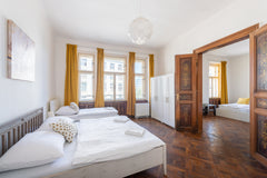 Wonderful opportunity to stay in our lovely centrally located apartment. Sunflow  Sunflower Apartment Entire rental unit vacation rental 34799650