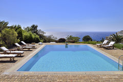 CYCLADIC DECORATION & STYLE, BEACH PROXIMITY, PRIVATE POOL<br />Stylishly decora Greece Sesilia Entire villa vacation rental 20026591