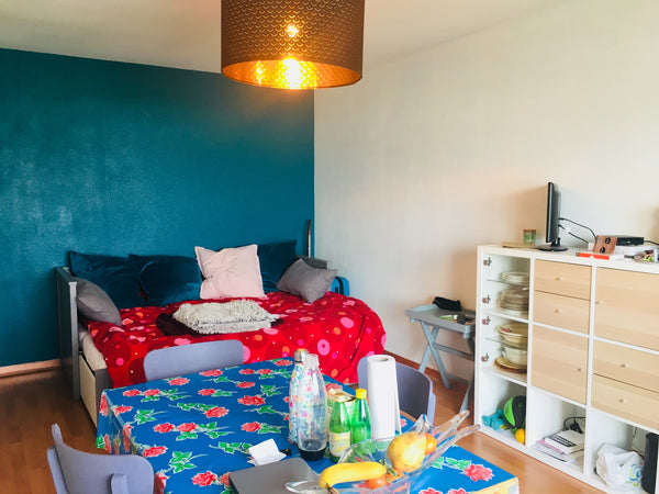 Dans le joli quartier des chartrons, un appartement calme et lumineux de 45 m2 a La Rochelle, France Joli T2 calme Chartrons parking privé Entire condo vacation rental 49224708