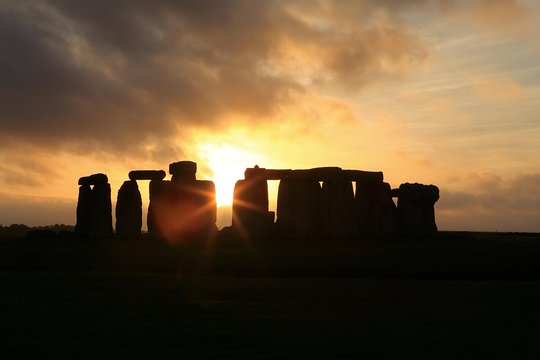 Stonehenge Summer Solstice Tour from London: Sunset or Sunrise Viewing  Private Tours and Travel Guide Europe London CITY London Destination Tour