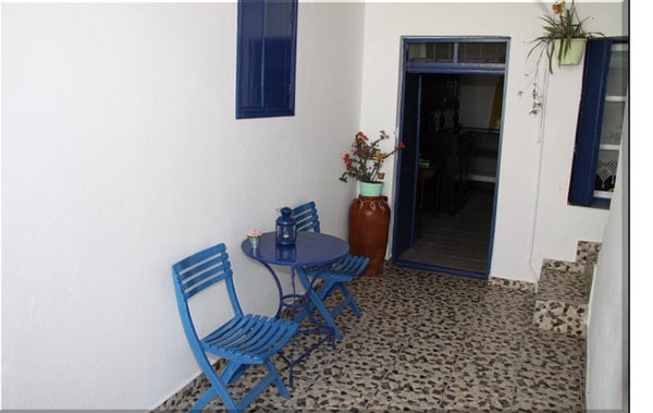 in the traditional village of Kimolos, near the traditional shops.<br /><br /><b Pireas, Greece in the traditional village of Kimol Entire home vacation rental 3474759