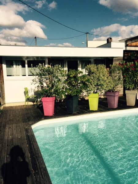 Studio chez l'habitant entièrement équipé avec piscine et parking.<br />Emplacem Talence, France Studio indépendant avec piscine Entire guest suite vacation rental 19157017