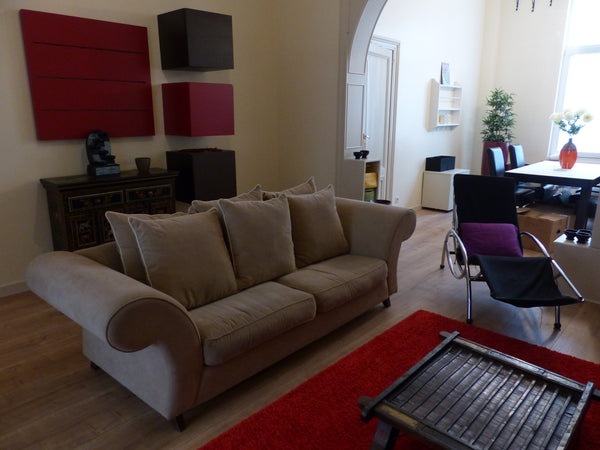 This lovely & modern appt has just been fully renovated. 1st floor in a nice & q Brussels, Belgium EC District: Bright 2 Bedrooms Appt Entire rental unit vacation rental 8591613