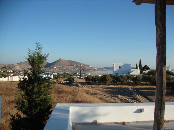 WHITE, TRADITIONAL ,CUBIC CONSTRUCTION, WITH A/C, BUILT IN KINGSIZE BED, SINGLE  Athens, Greece Paros/Naousa area modern & private sea view studio Entire home vacation rental 5443086