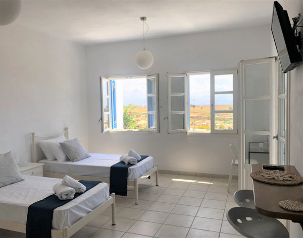 “Eliza and Mike’s Villas” is a five-house complex set in a two –acre spacious ga Paros, Greece Eliza's Villa Studio - Paros Cycladic home vacation rental 36775848