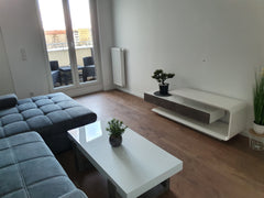 Dachgeschosswohnung mit 2 Terrassen, 2 Zimmer direkt am Hauptbahnhof, Küche inkl  Smarte DG-Wohnung mit 2 Terrassen am Hauptbahnhof! Entire condo vacation rental 53746851