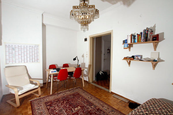 Quiet flat of 70 square meters. Two bedrooms, one sofa bed. 2 minutes away from  Thônex, Geneva, Switzerland Very nice appartment in Panormou Entire rental unit vacation rental 11585747