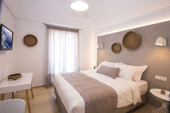 Offers to you  tranquility & relaxation under the blue skies of Santorini. The h Greece Superior studio - Pool view Private room in rental unit vacation rental 32689278
