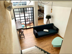 Studio T1bis 35m2 situé au 3ème étage (sans ascenseur) d'un immeuble en pierre b  charmant T1bis quartier St Paul Entire rental unit vacation rental 47133141