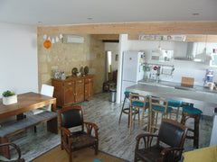 Ambiance zen et paisible. Ce logement est au calme prés du tramway ligne A avec  Bordeaux, France Maison de ville Bordeaux Bastide avec 3 chambres Entire townhouse vacation rental 16225069