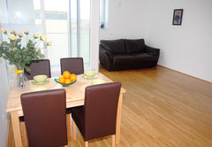 a new 2-room apartment  balcony, 100 m from the entrance to Schönbrunn Park (Pal Vienna, Austria Schönbrunn New 2-rooms Apartment Entire condo vacation rental 979620