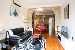 Dans situation geographique idéale maison climatisée tout confort.3 chambres.Deu Bruges, France maison lumineuse dans secteur calme Entire home vacation rental 2154652