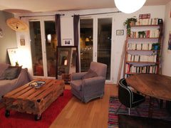 Appartement clair, agréable et très bien situé sur les quais de bordeaux.<br />A Nouvelle-Aquitaine, France Quais/Darwin, pkg inclus, 70m2, arrivée autonome Entire condo vacation rental 24887858