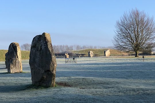 London Southampton via Avebury & Stonehenge  Private Tours and Travel Guide Europe London CITY London Destination Tour