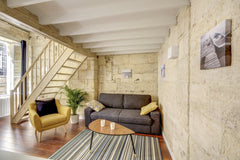 Compositions: 1 Bathroom, 1 Kitchen in the living / dining room, 1 Bedroom<br /> Bordeaux, France COSY DABADIE | Cosy Apt near Bordeaux Downtown Entire rental unit vacation rental 26559566