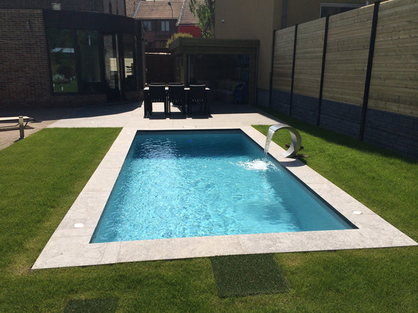 Located 4 km from center of ghent . 1 room with 2 person bed . Free wifi and fre Ghent, Belgium Located 3 km from center . ( room ) Private room in rental unit vacation rental 2525482