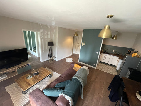 Profitez d'un logement cosy élégant et central. <br />Disponible à partir du 08  Bordeaux, France Bordeaux* Superbe appartement en résidence privée Entire condo vacation rental 612963183221497267