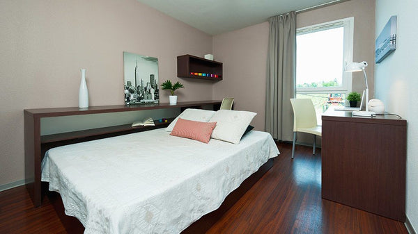 This is a well-located appartement. It's 2-3 minutes to the tram B, and Jouy-en-Josas, France An appartement near the tramway Entire rental unit vacation rental 9476150