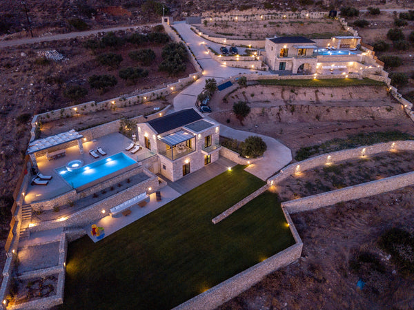 Located in Falassarna, Double Villa is a complex of two villas, one next to the  Chania, Greece Double villa ,luxury,heated pool,jacuzzi,sea view Cycladic home vacation rental 40073349