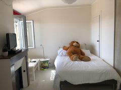 Studio cosy et lumineux dans le centre de Bordeaux. Idéal pour visiter la ville  Cambes, France Studio Cœur de Bordeaux Entire rental unit vacation rental 36093271