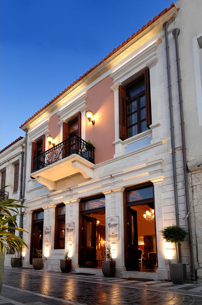 Centrally located at Rethymno’s historical quarter, close to all amenities, poin  Civitas Suites Hotel - Comfort Suite One Private room in bed and breakfast vacation rental 13400171