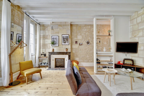 For your business trip or for your training, come and stay in this superb 50 m2  Bordeaux, France LE RETRO, mobility lease in Chartrons Entire rental unit vacation rental 39913346