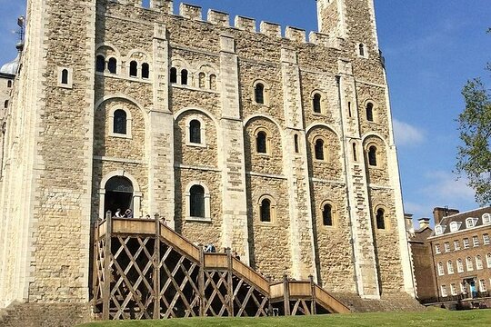 London Windsor Castle Access Tour And Audio Guided  Private Tours and Travel Guide Europe London CITY Windsor and Eton Destination Tour