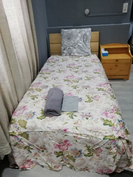 Single bed ideal for solo traveler,shower is inside the room and toilet is besid Brussels, Belgium Single room with private shower Private room in townhouse vacation rental 29478287