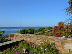 You will love the calmness and beauty of this place. Only 2,5 km main town of Ti Athens, Greece Amazing beach house with courtyard Cycladic home vacation rental 7488815