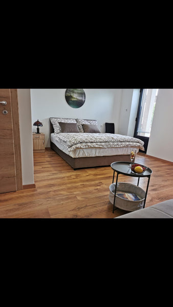 Doppelzimmer mit Terrasse Private room in rental unit vacation rental 44445872
