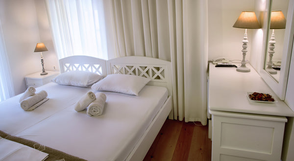 Cozy private room in renovated Venetian building with double bed. Private WC, ba Chania, Greece Ontas | Petite double room in old town Room in hotel vacation rental 14816330