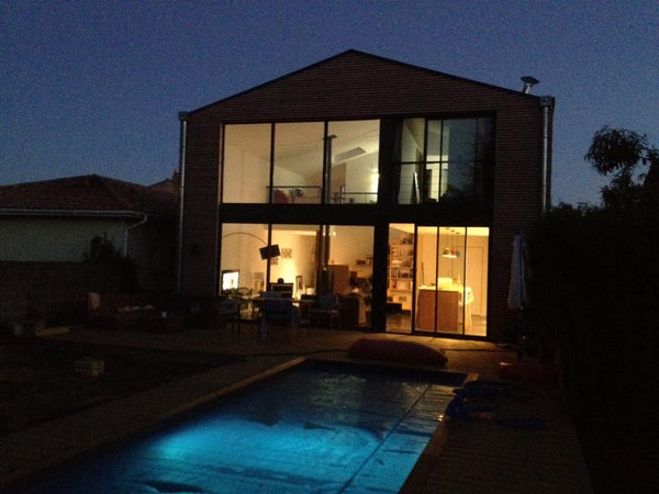 Villa contemporaine d'architecte réalisée en 2013 de 125m2 située à proximité de Bègles, France Villa d'architecte, piscine, Bordeaux, les plages Entire home vacation rental 47281582