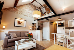 Good Evening is a Bed & breakfast only a few hundred meters from la Grand Place, Brussels, Belgium Stunning duplex - Heart of Brussels Entire rental unit vacation rental 5740356