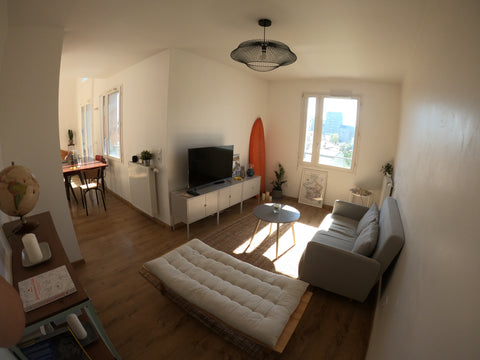 Belle chambre, très calme, dans un appartement T3 en duplex de 70m2, au dernier   Chambre privée au calme sur terrasse - Cité du Vin Private room in condo vacation rental 51975777