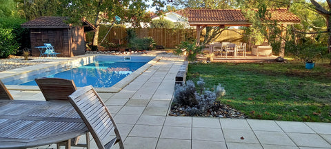 Situé dans un quartier résidentiel du village nature de Saint Aubin de Médoc ent Saint-Aubin-de-Médoc, France Maison chaleureuse avec piscine près de Bordeaux Entire home vacation rental 578188371396413299