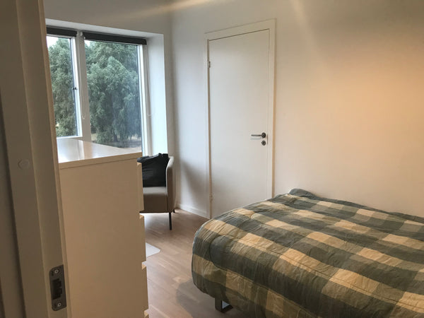 A nice room in a modern apartment in the south-west end of Copenhagen. <br />The Aarhus, Denmark Private room in modern apartment Private room in rental unit vacation rental 682258738117256246