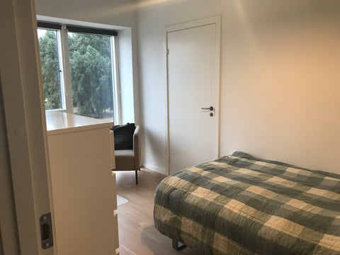 A nice room in a modern apartment in the south-west end of Copenhagen. <br />The Aarhus, Denmark Private room in modern apartment Private room in rental unit vacation rental 682258738117256246