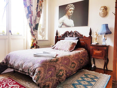 Very bright single room (double bed 2m long, memory foam mattress) on the top fl Brussels, Belgium Central and prestigious for man only, Brkfst incl. Private room in rental unit vacation rental 23711103