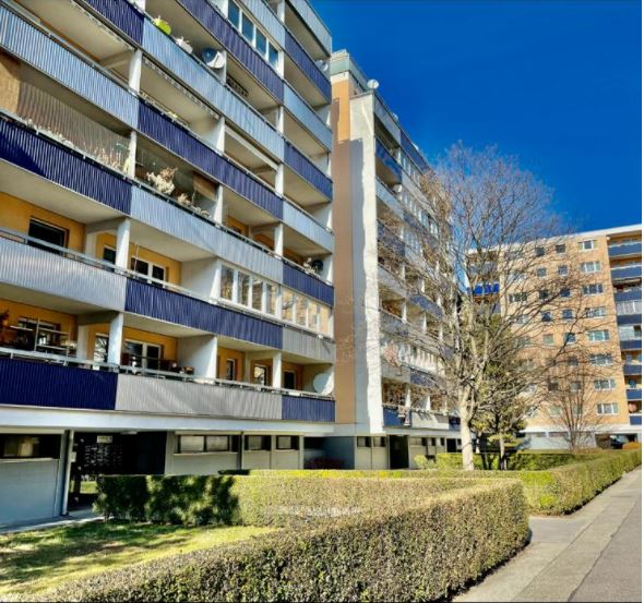 Excellent location in the 22nd District, Near U1; living area 93 sm, 2 bedrooms   Furnished apartment (U1) 15 mins to City center Entire rental unit vacation rental 52873898