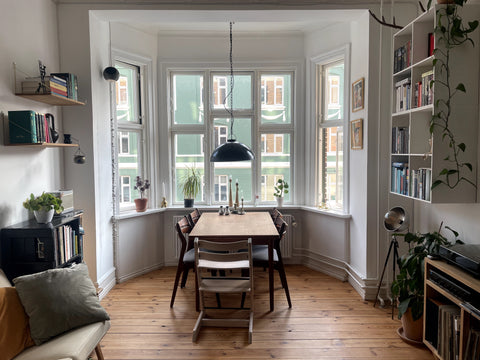 Velkommen til vores lille families dejlige to-værelses lejlighed i gåafstand fra Copenhagen, Denmark Skøn Vesterbrolejlighed ved Hovedbanen og Kødbyen Entire condo vacation rental 679635170772202488