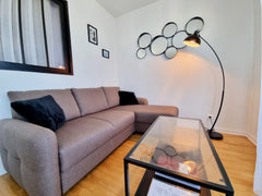 Very nice apartment, calm and bright, located at the foot of the tram, close to   Apartment Bordeaux-Mérignac / Direct airport Entire condo vacation rental 622893157085548875