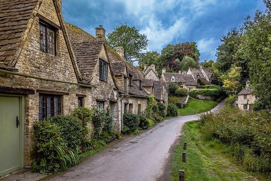 Private 11 hour excursion to Oxford  Stratford and Cotswolds from London  Private Tours and Travel Guide Europe London CITY London Destination Tour