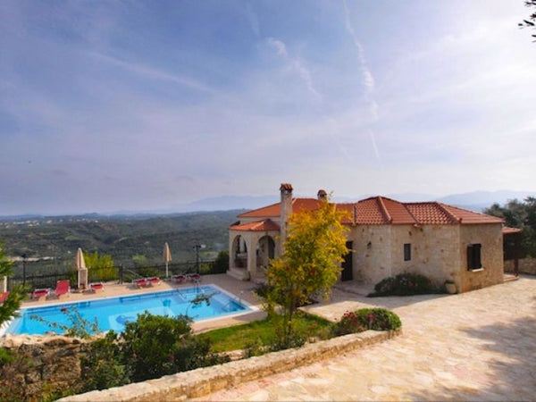 Spacious Villa with Wonderful Panoramic Views!<br /><br /><b>The space</b><br />  Villa Alethea -  Polimarchi, Chania, Crete Entire villa vacation rental 22217104