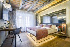 Great family room for 5 in a historical hotel Waldstein<br /><br /><b>The space<  Deluxe Family room in hotel WALDSTEIN Room in boutique hotel vacation rental 28168867