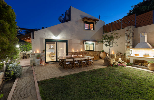 Villa Thallos completed constructions in May 2019. Our 3 bedroom/3 bathroom vill Heraklion, Greece Villa Thallos - new villa 500m from the beach Entire villa vacation rental 33245949
